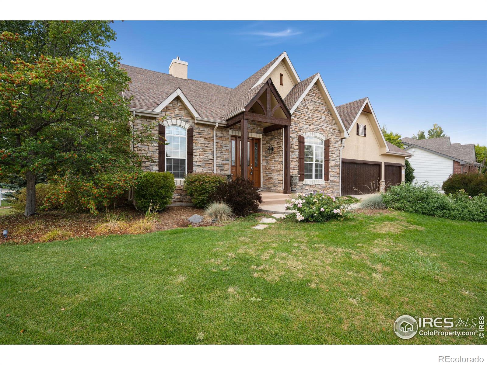 8021 N Louden Crossing Ct, Windsor, CO 80528