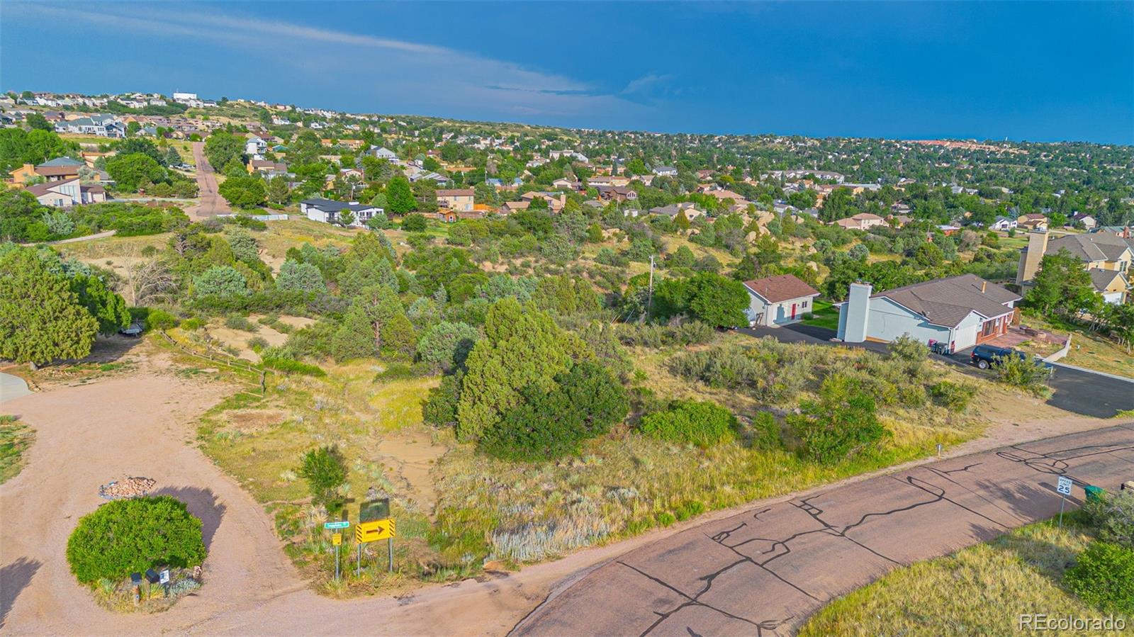 5435 Sapphire Dr, Colorado Springs, CO 80918