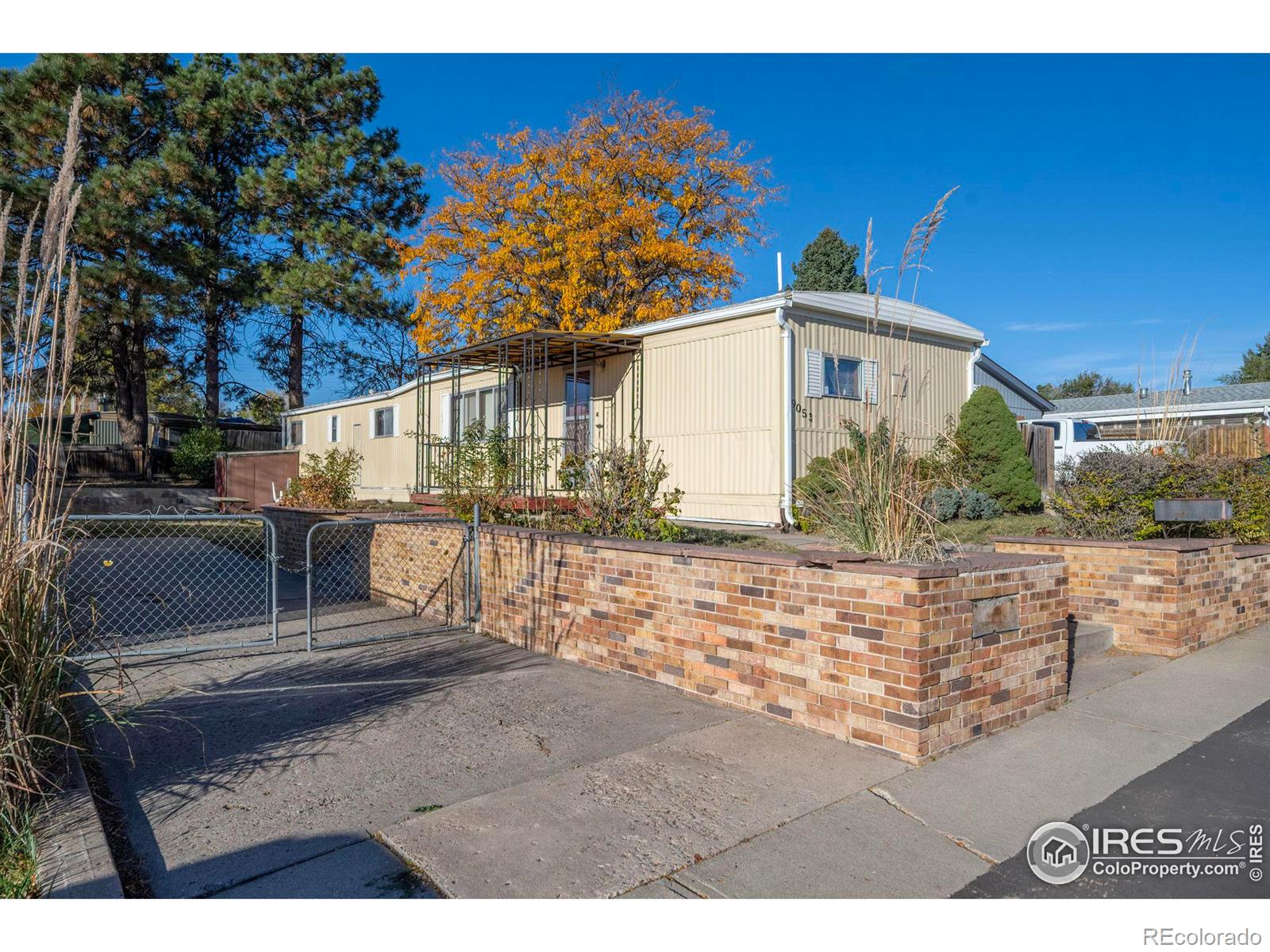 9053 Royal St, Federal Heights, CO 80260