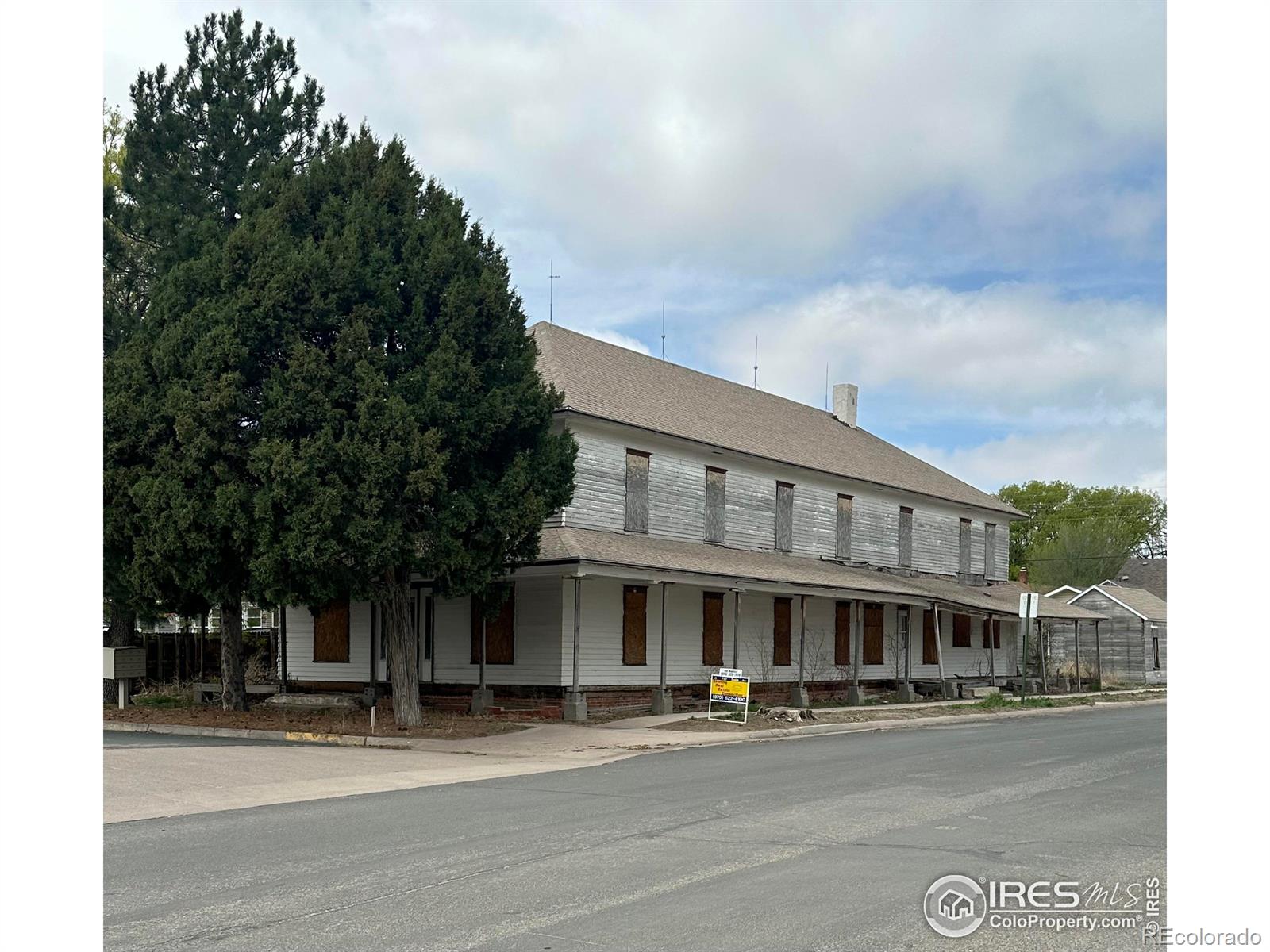 204 S Ash St, Yuma, CO 80759