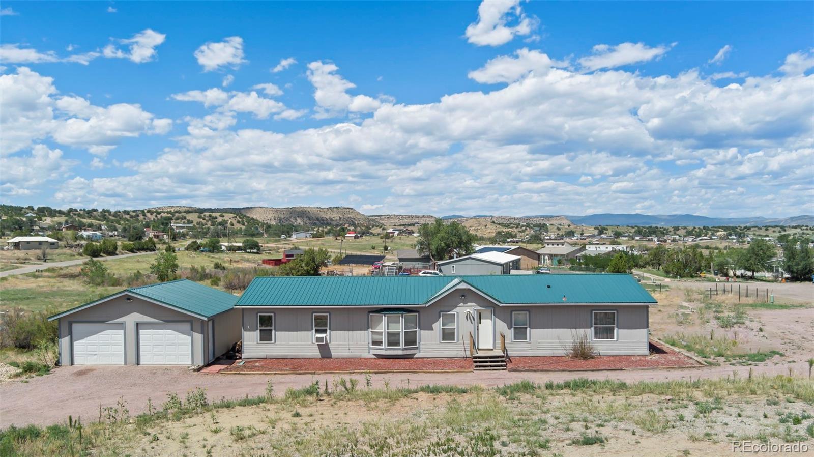 925 Coyote Cir, Coal Creek, CO 81221