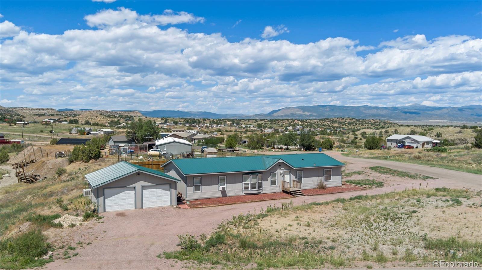 925 Coyote Cir, Coal Creek, CO 81221