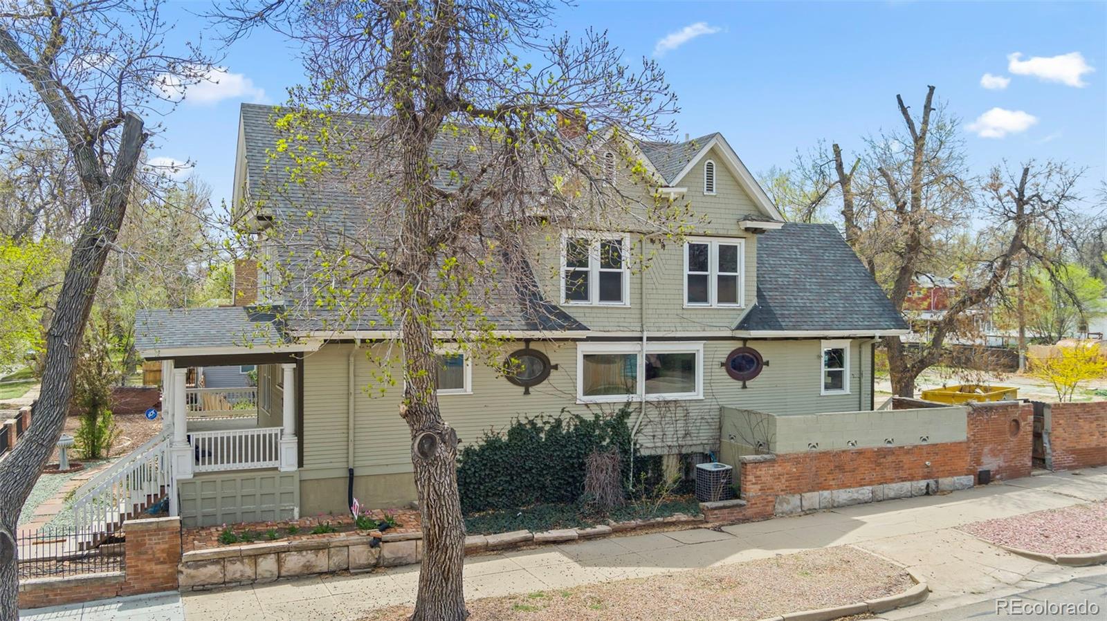 2331 N Greenwood St, Pueblo, CO 81003
