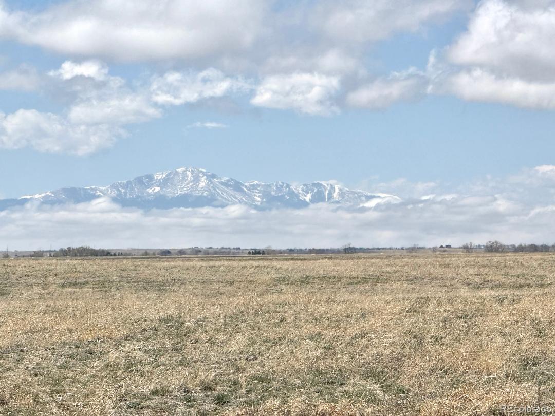 9540 N Log Rd, Calhan, CO 80808