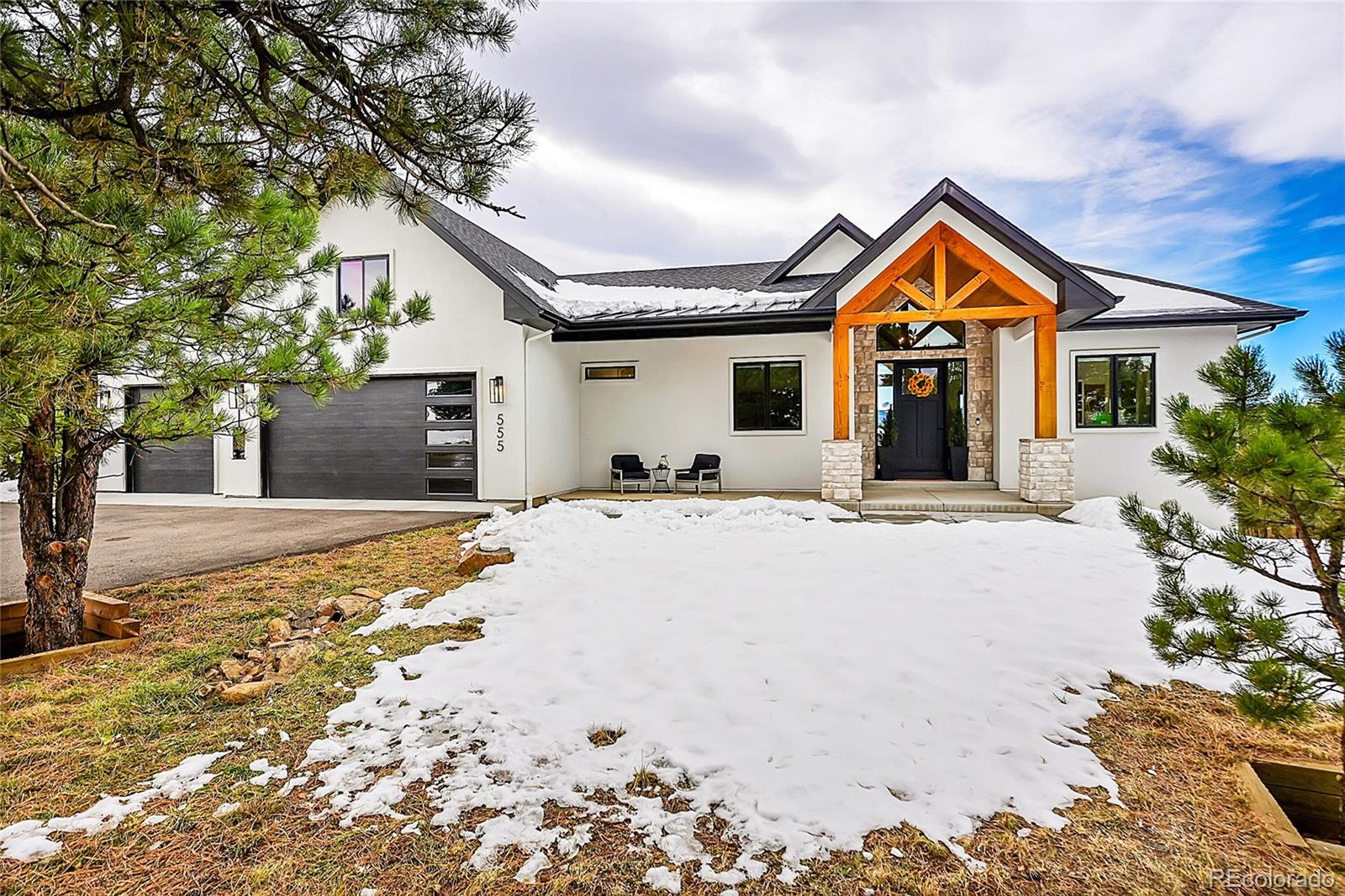 555 Colorow Rd, Golden, CO 80401