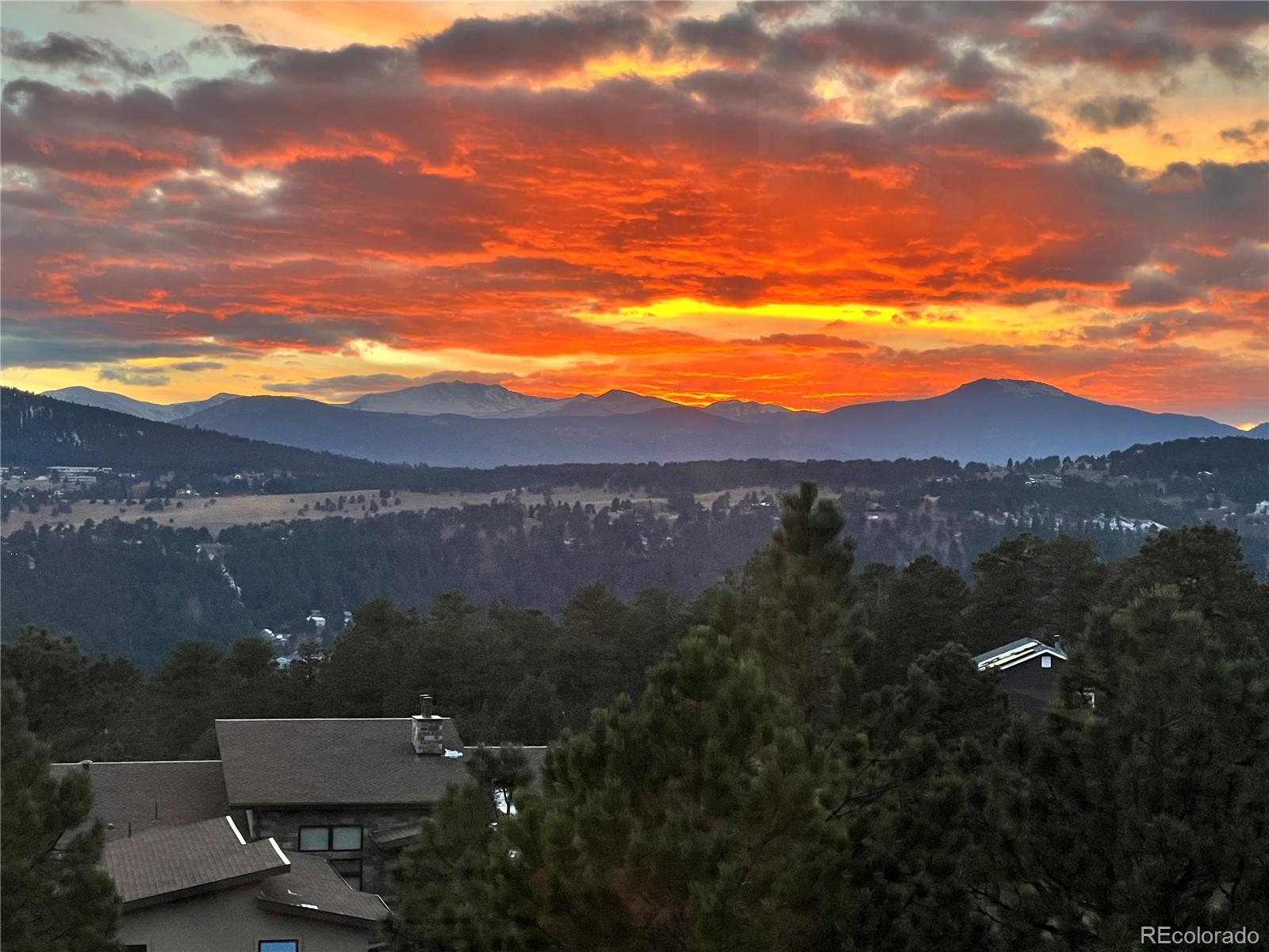 555 Colorow Rd, Golden, CO 80401