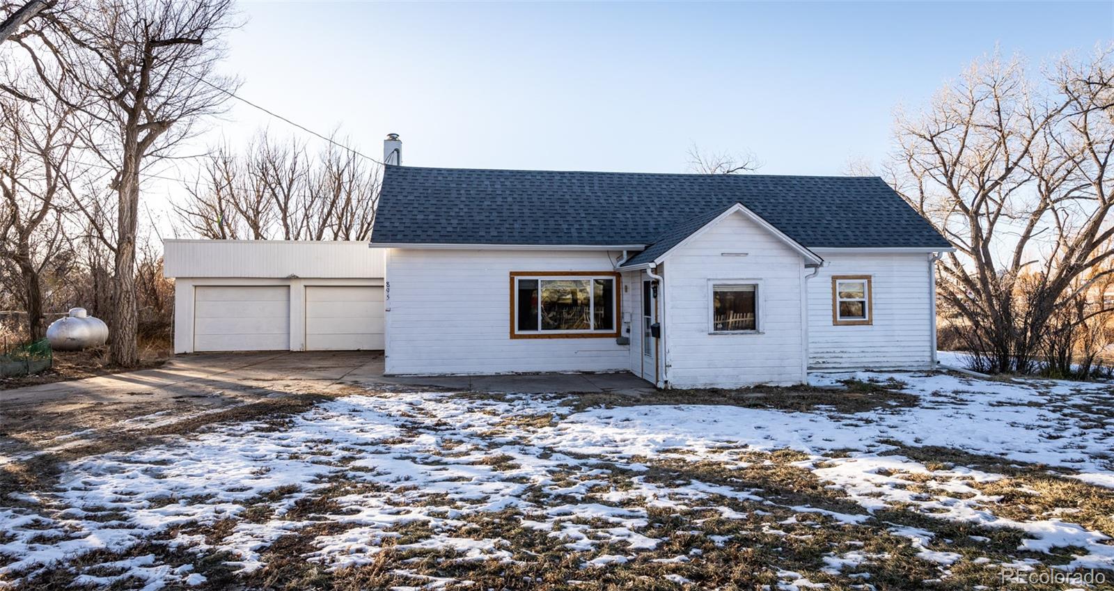 895 7th St, Calhan, CO 80808