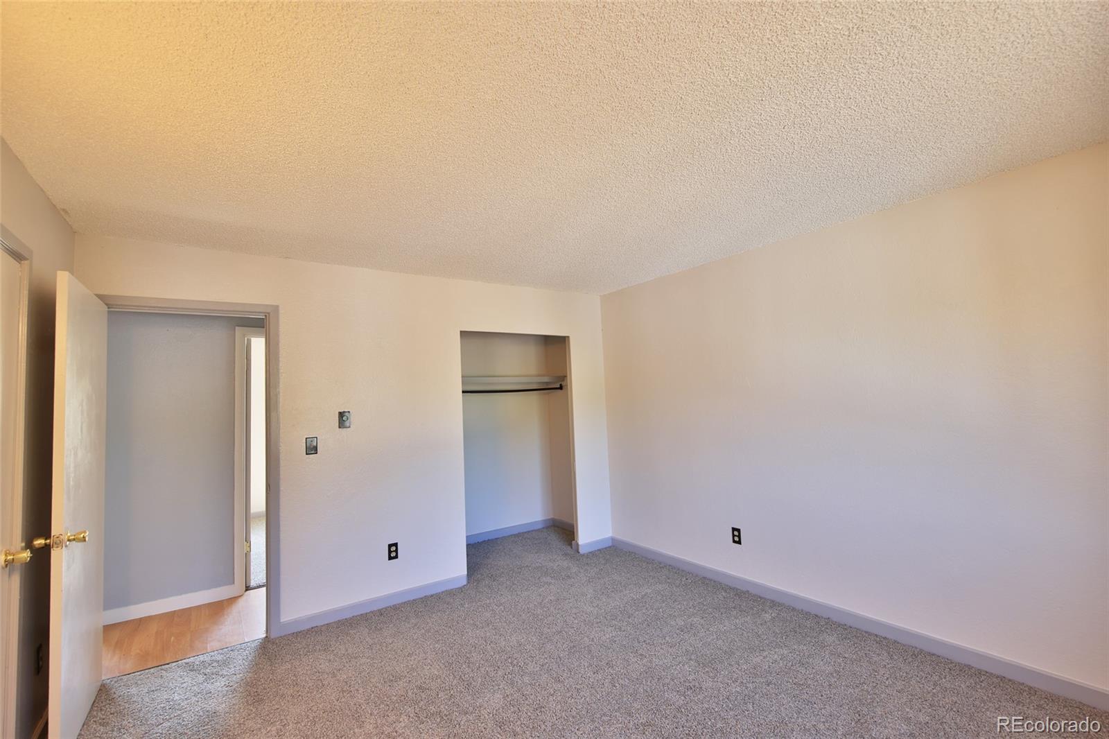 528 Oakbrush Cir, Collbran, CO 81624