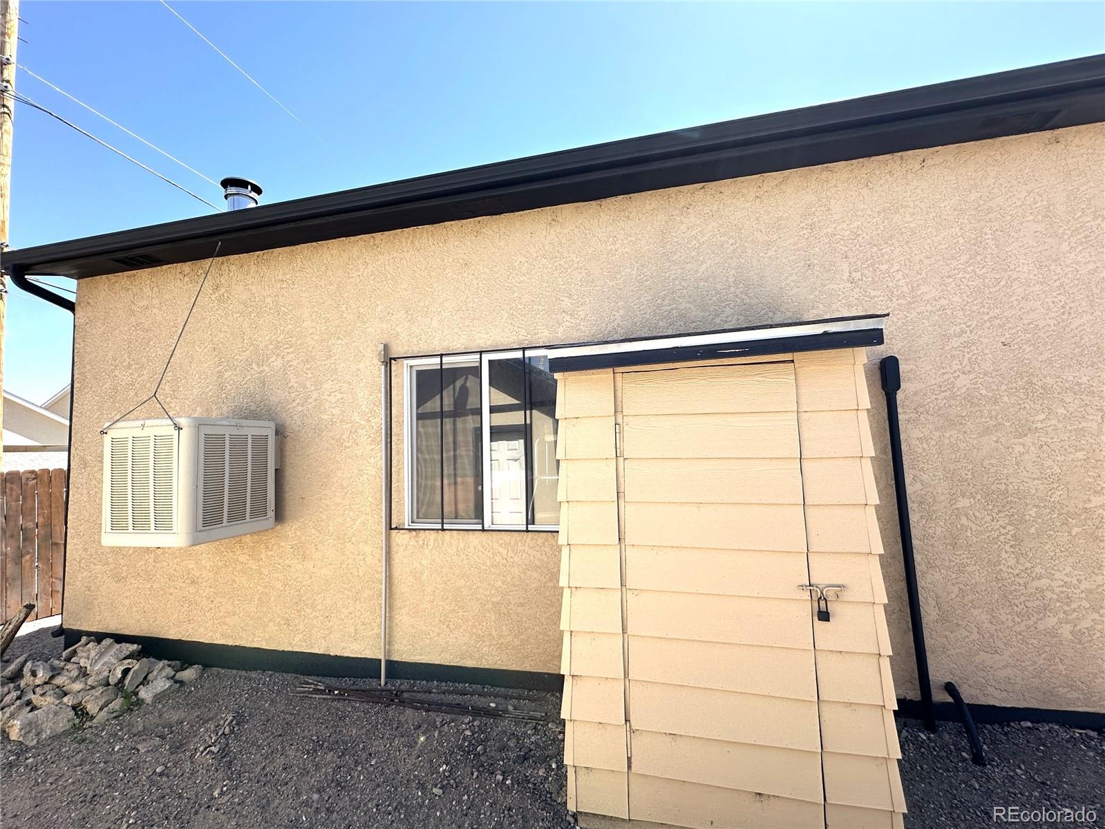 630 Hewitt St, Pueblo, CO 81005
