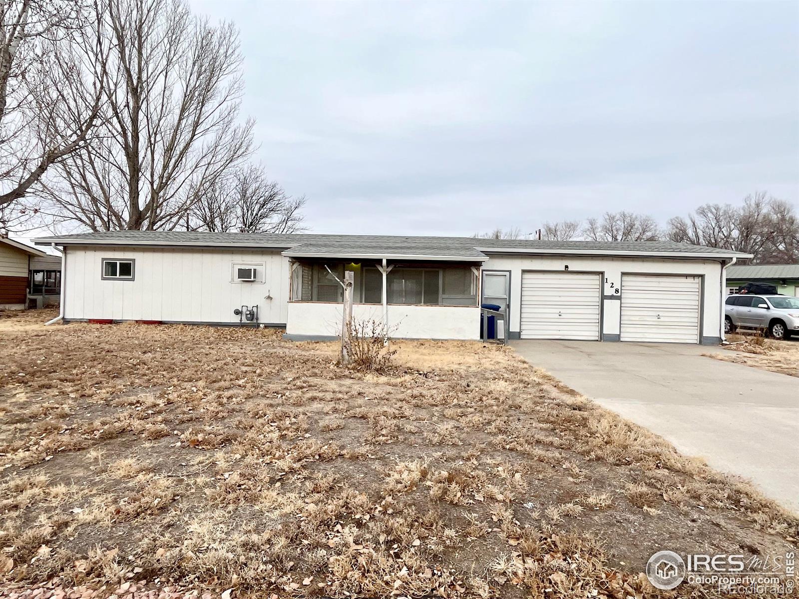 128 Spruce St, Log Lane Village, CO 80705