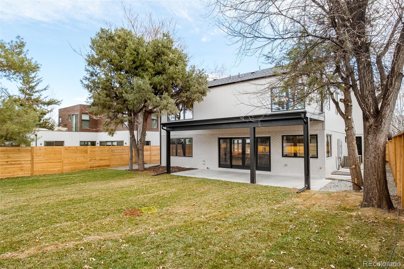 251 Hudson St, Denver, CO 80220