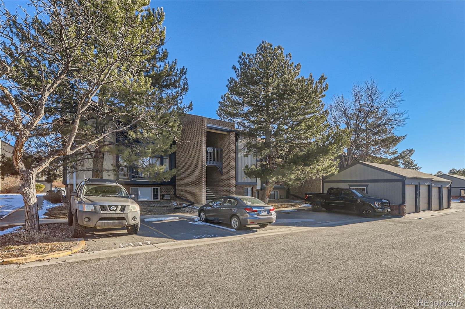 850 W Moorhead Cir #2E, Boulder, CO 80305
