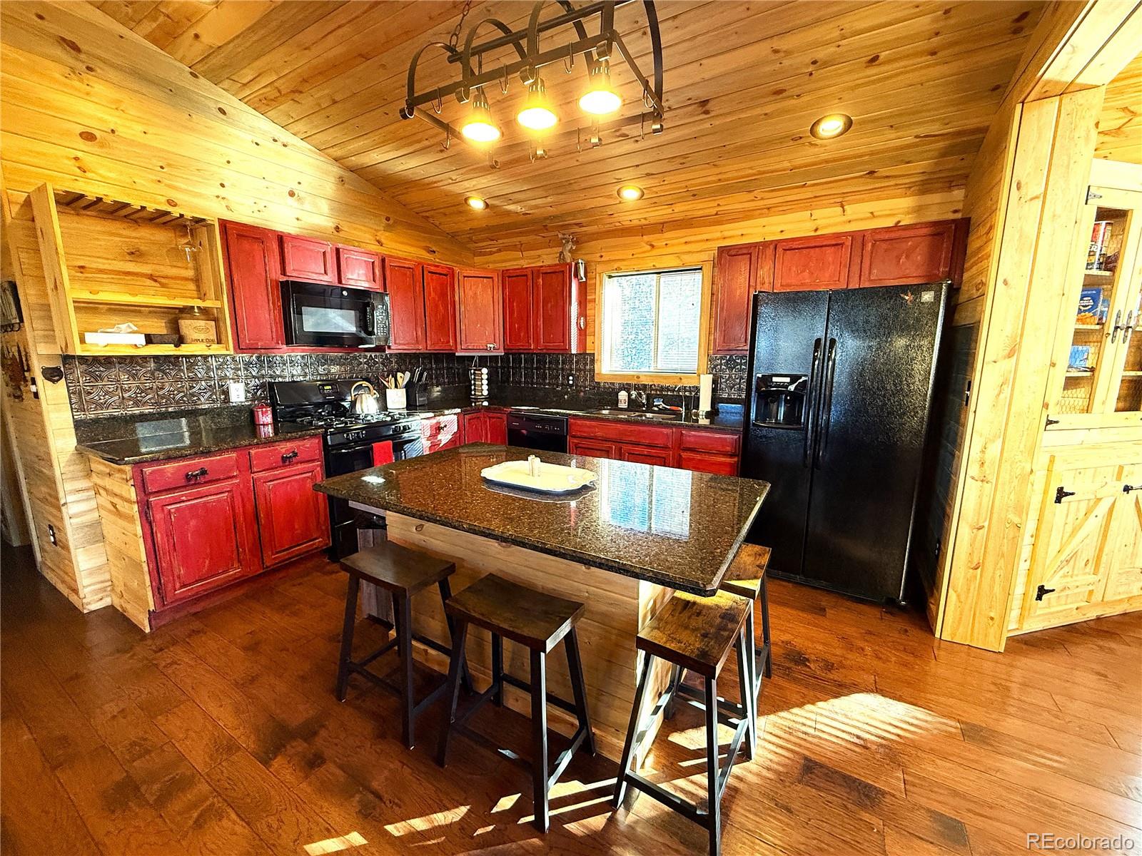 1048 Apache Trl, Como, CO 80432