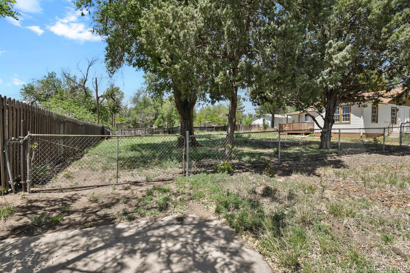 Iowa Ave, Colorado Springs, CO 80909