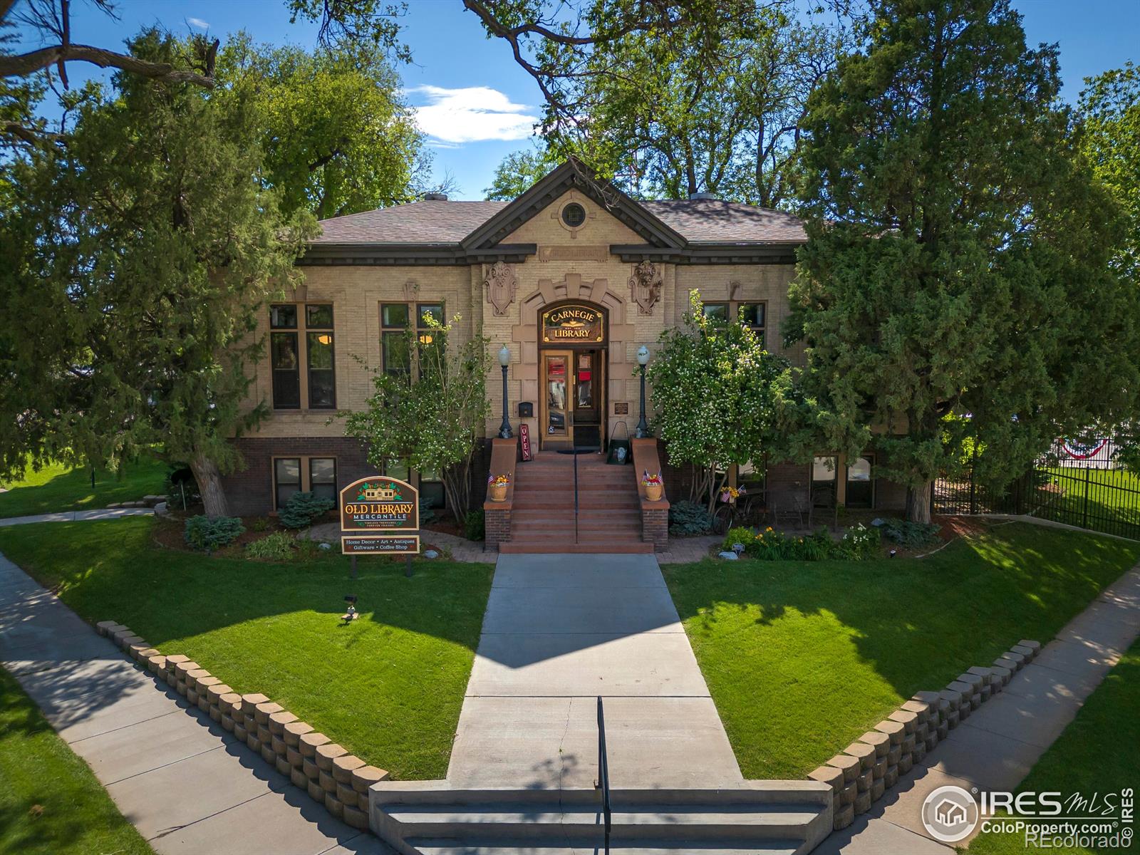 210 S 4th St, Sterling, CO 80751