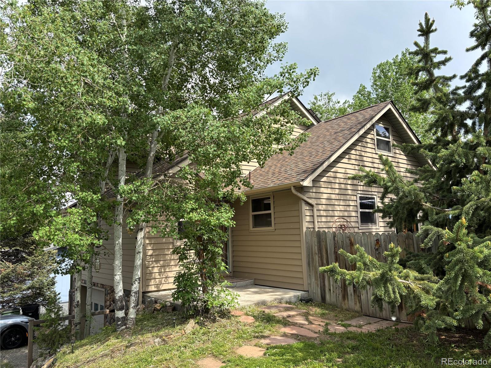 26212 Center Dr, Kittredge, CO 80457