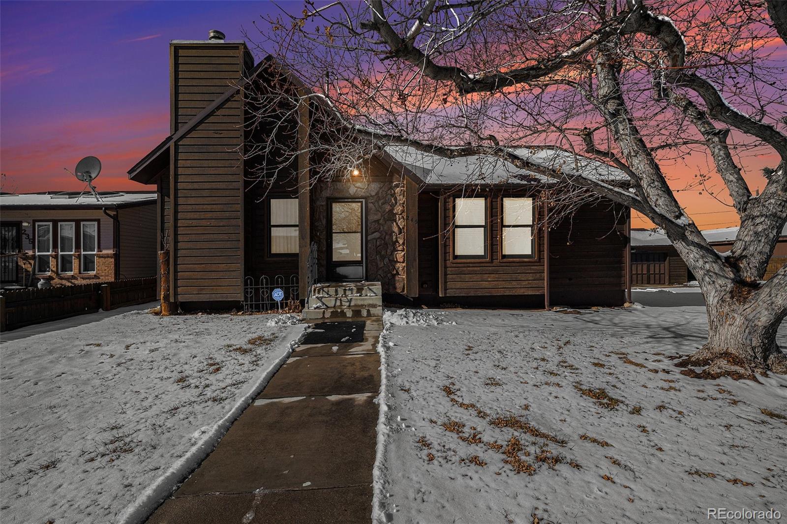 245 Cedar St, Hudson, CO 80642