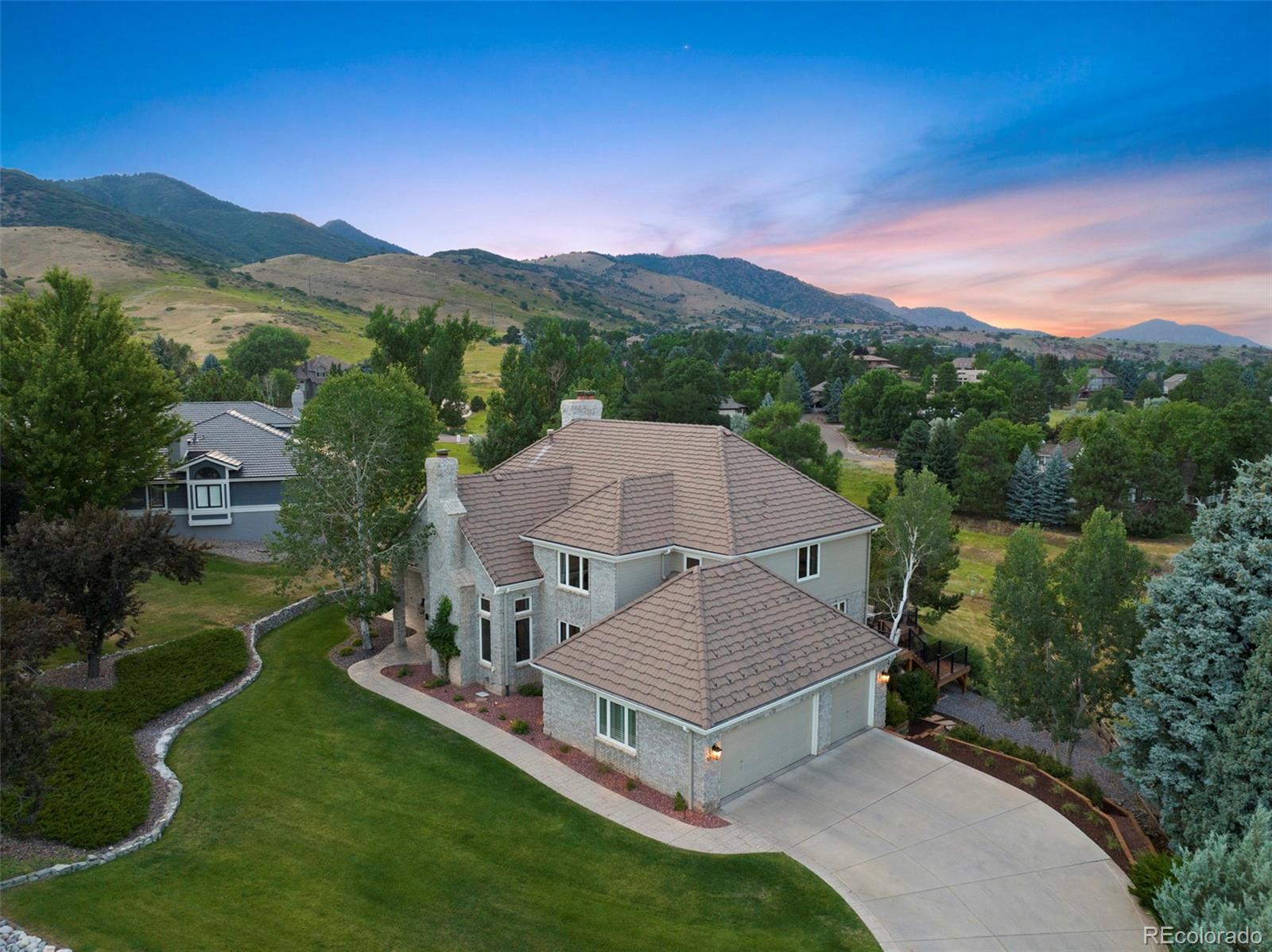 13 Red Fox Ln, Littleton, CO 80127