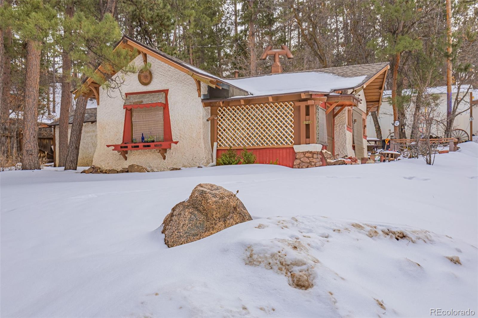127 Shady Ln, Palmer Lake, CO 80133