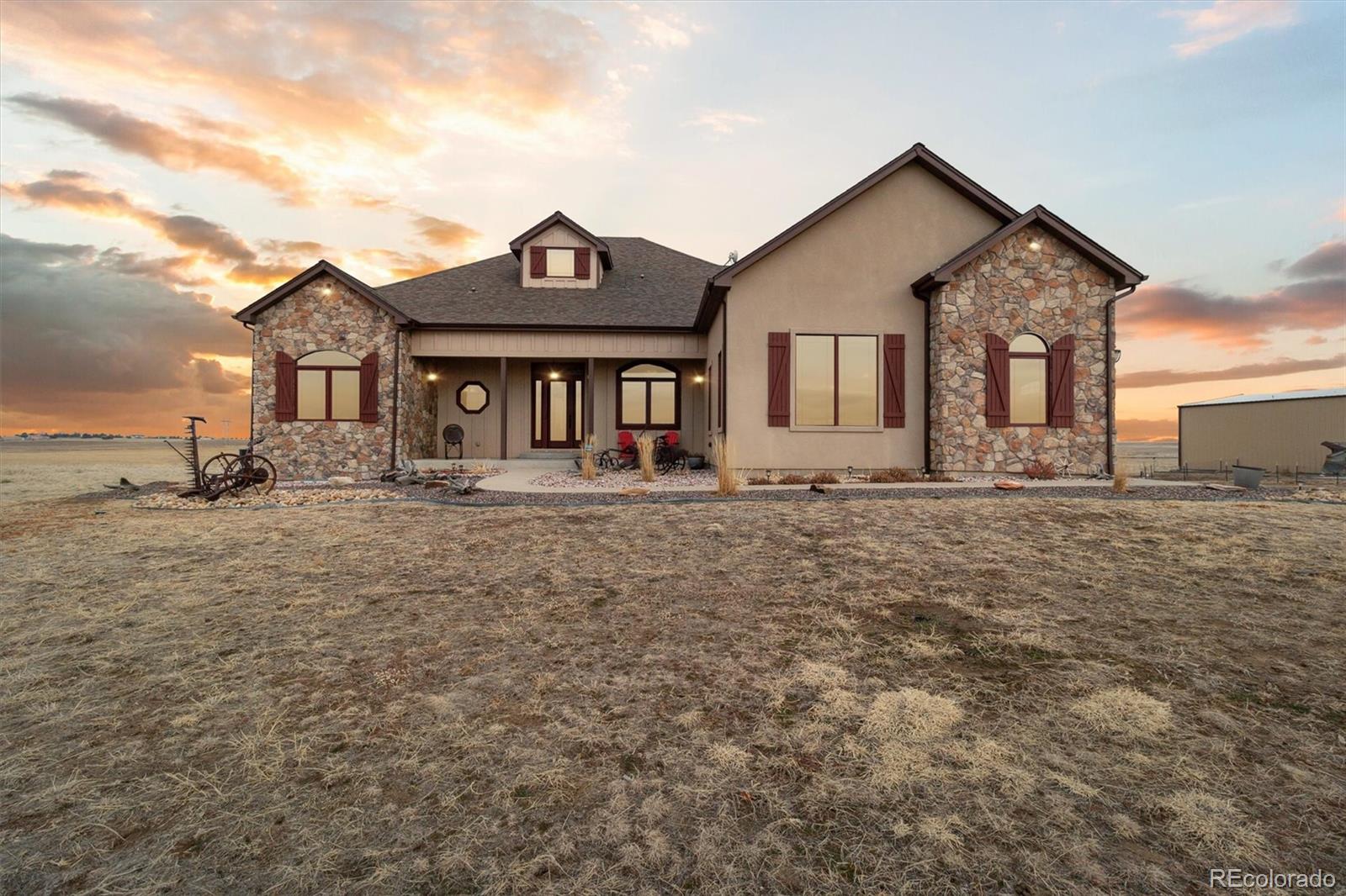 38911 E Wesley Ave, Bennett, CO 80102