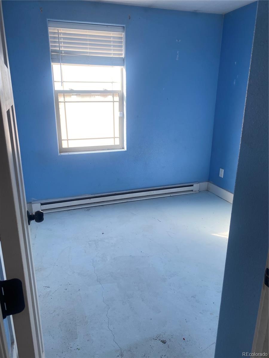 890 Second St, Sanford, CO 81151