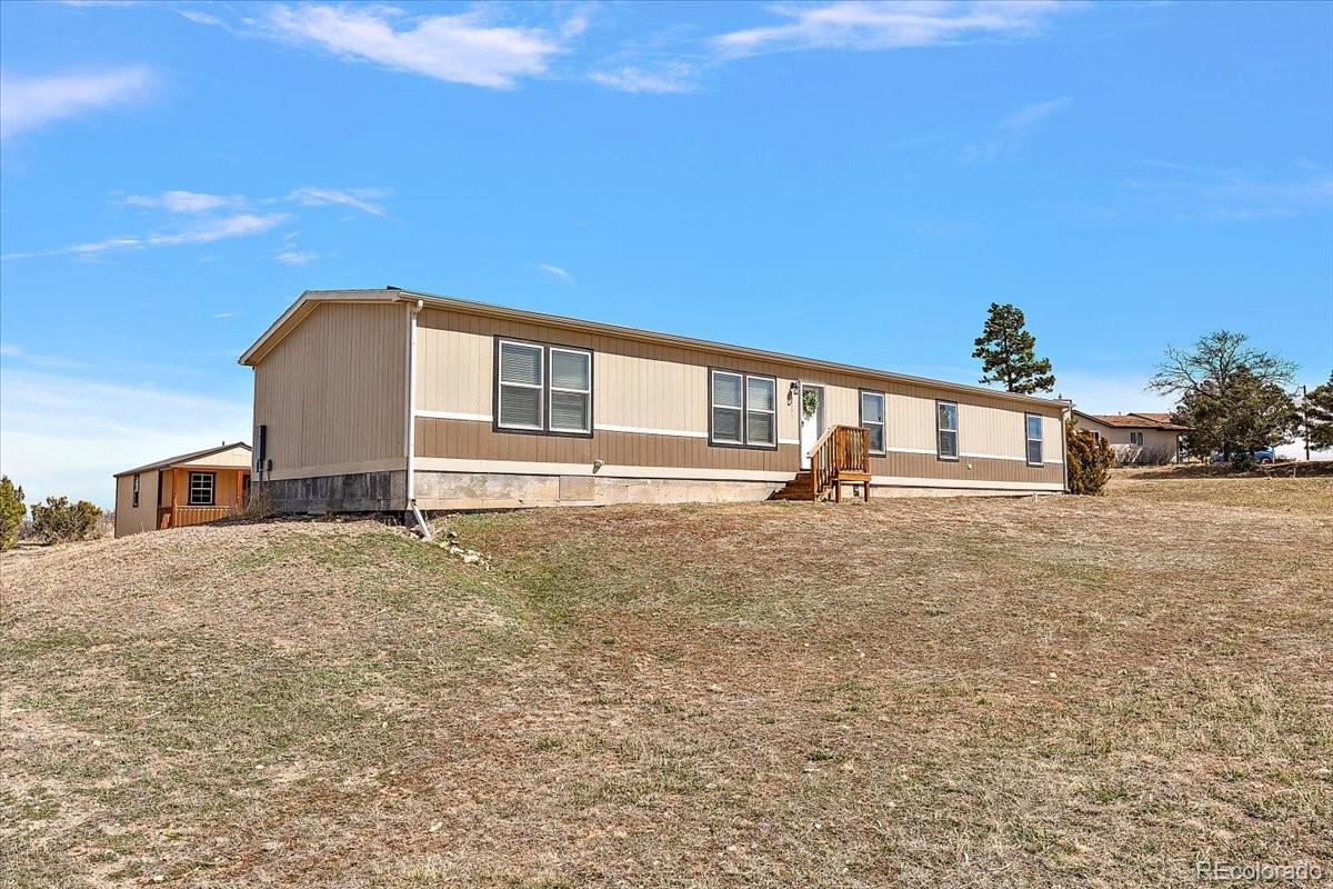 5293 Graneros Rd, Colorado City, CO 81019