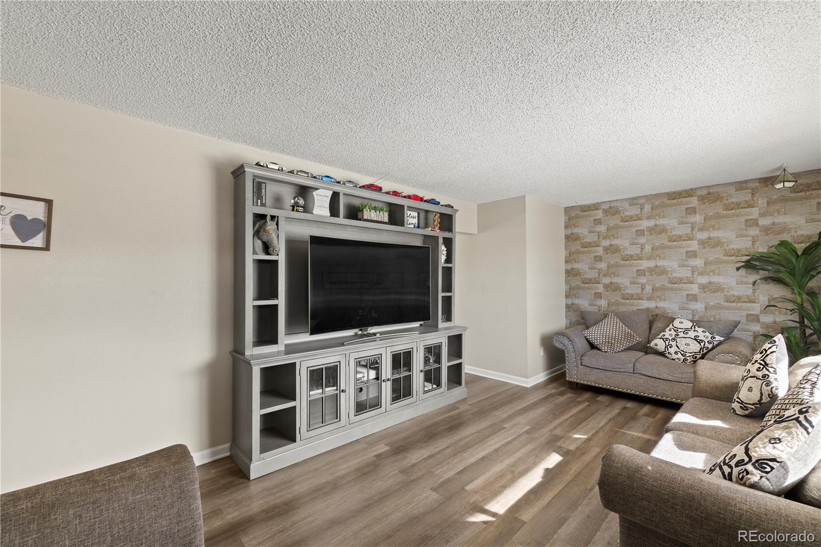 1275 8th St, Calhan, CO 80808