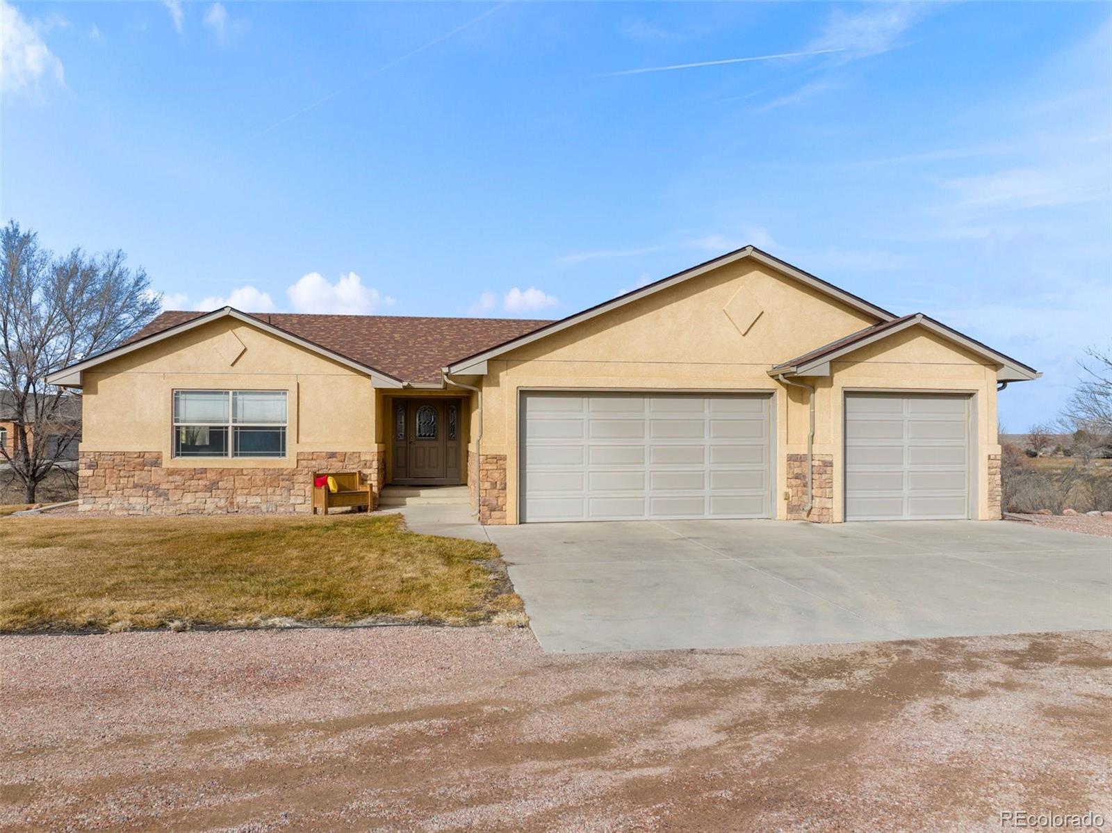 728 Lone Mesa, Pueblo, CO 81006