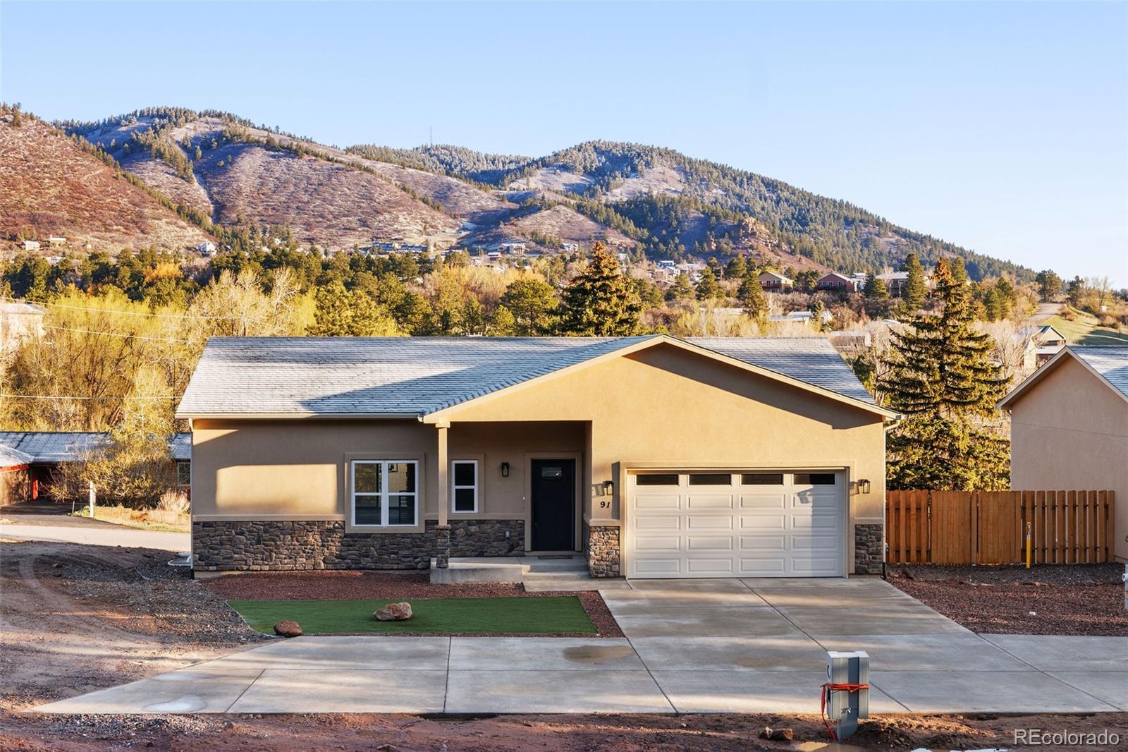 91 Greeley Blvd, Palmer Lake, CO 80133