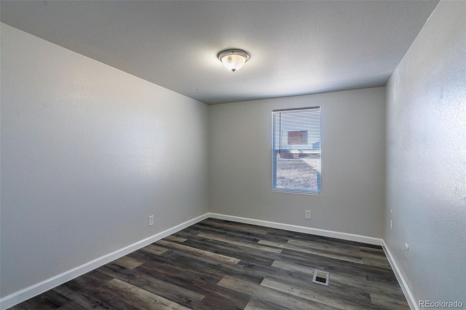 530 Illinois St, Penrose, CO 81240