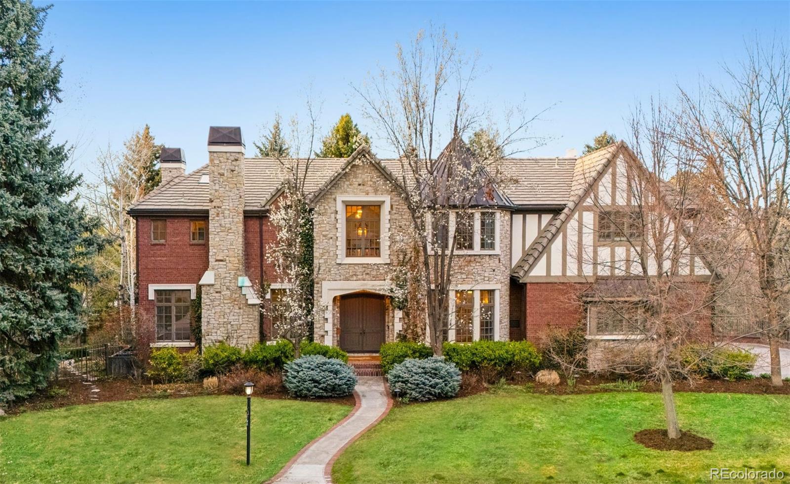 17 Polo Club Dr, Denver, CO 80209