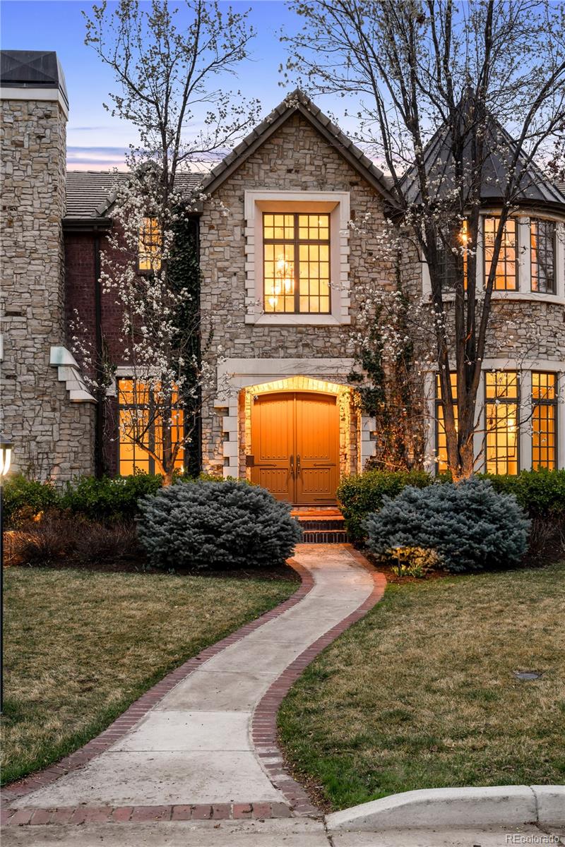 17 Polo Club Dr, Denver, CO 80209