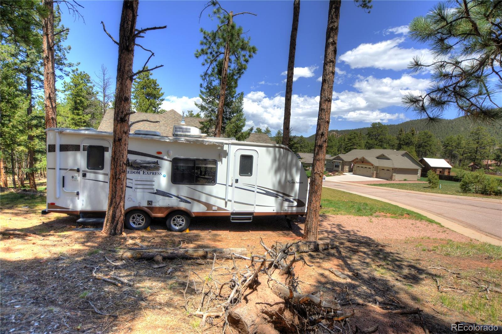 1210 Cottontail Trl, Woodland Park, CO 80863