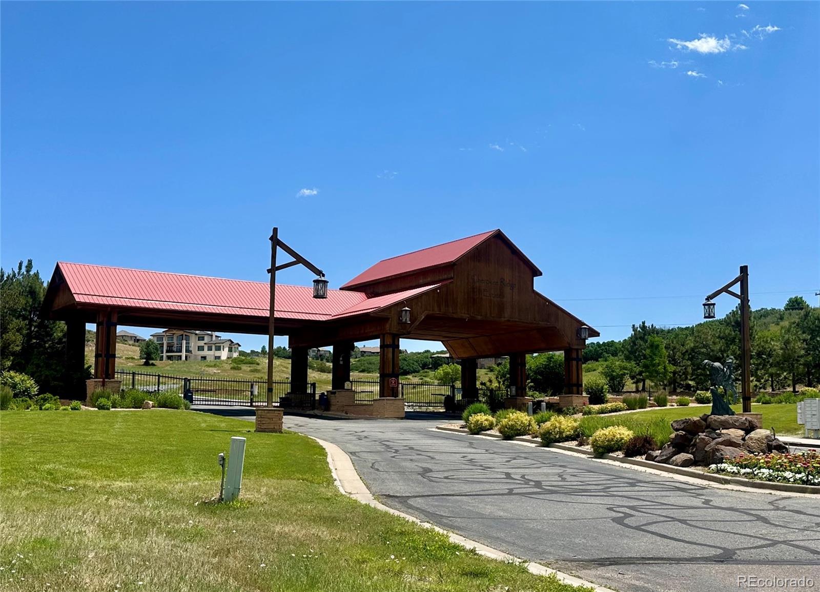 8611 Coachlight Way, Littleton, CO 80125