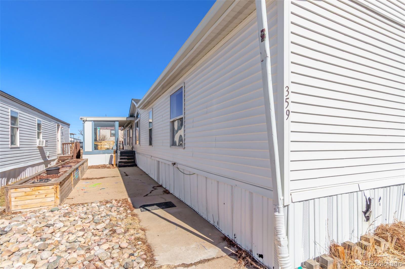 26900 E Colfax Ave Lot 359, Aurora, CO 80018