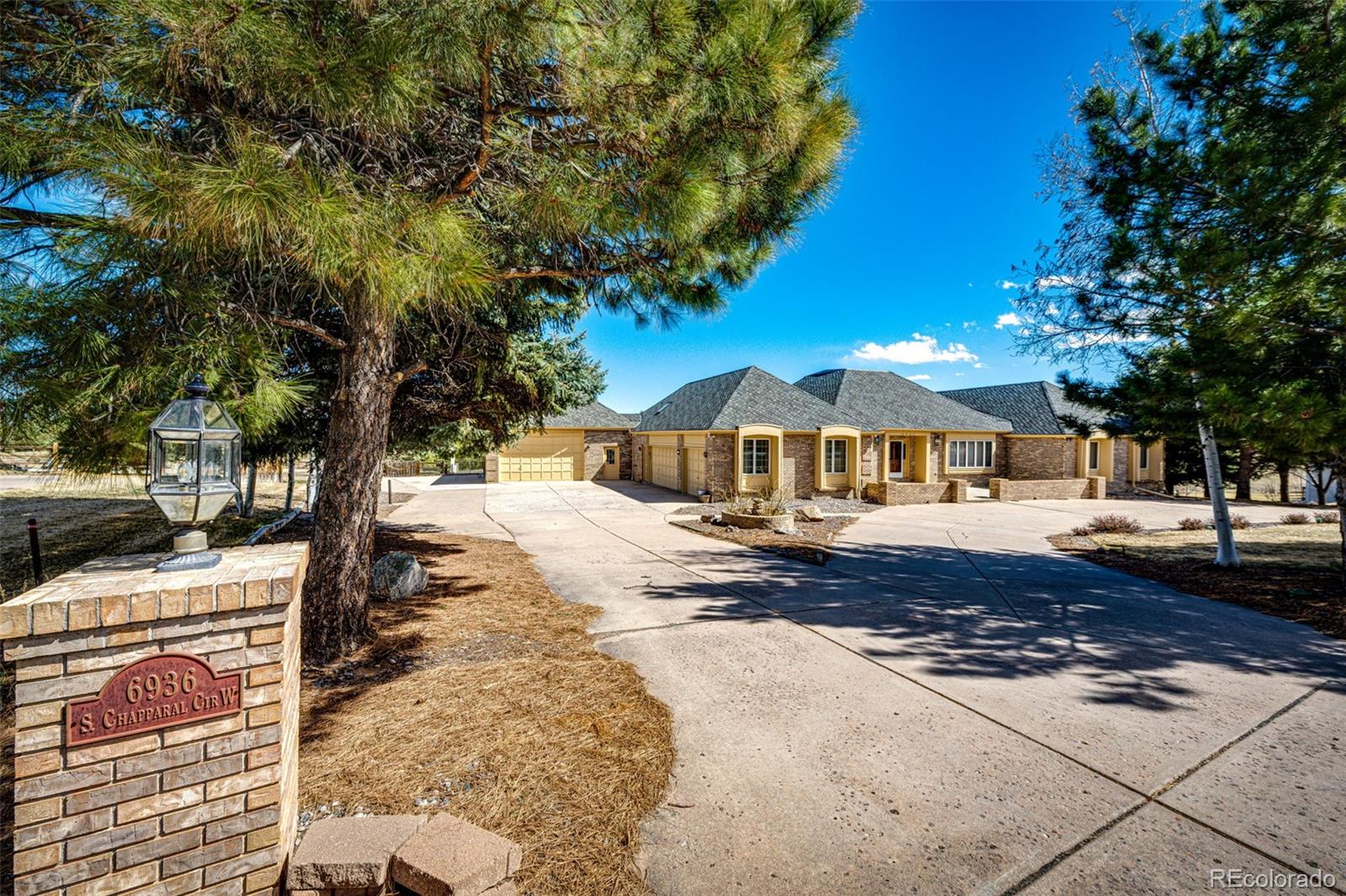 6936 S Chapparal Cir W, Centennial, CO 80016