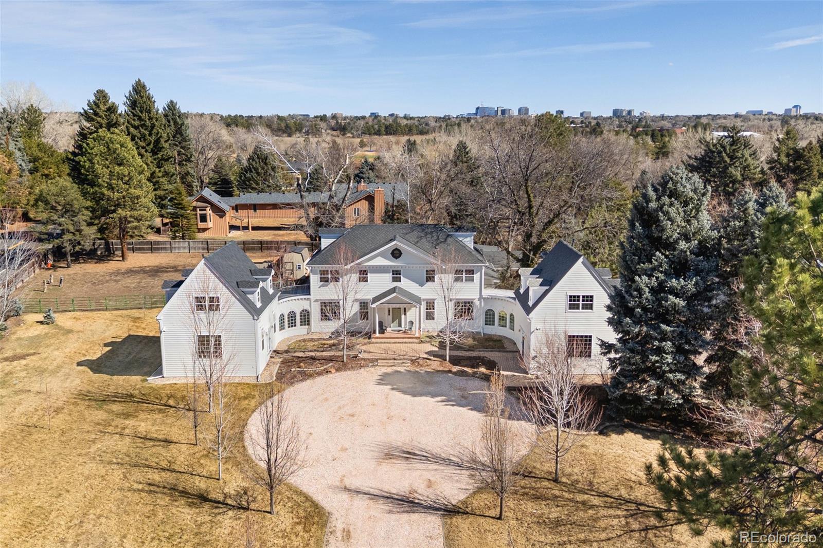 1 Random Rd, Englewood, CO 80113