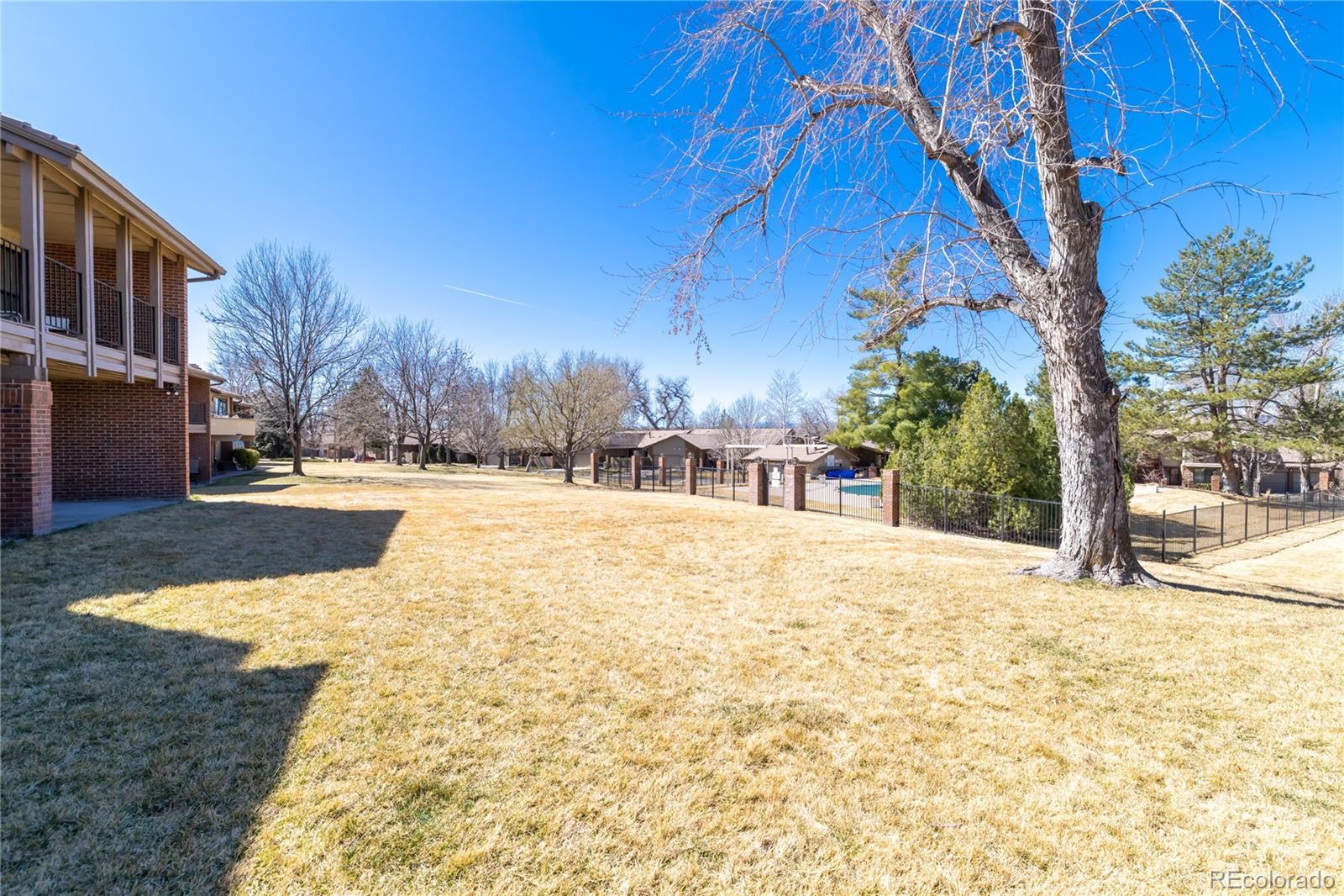 2601 S Quebec St #6, Denver, CO 80231