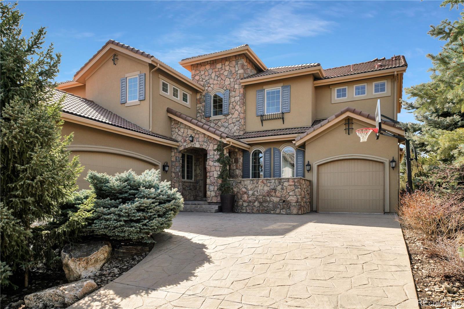 15295 W Warren Dr, Lakewood, CO 80228