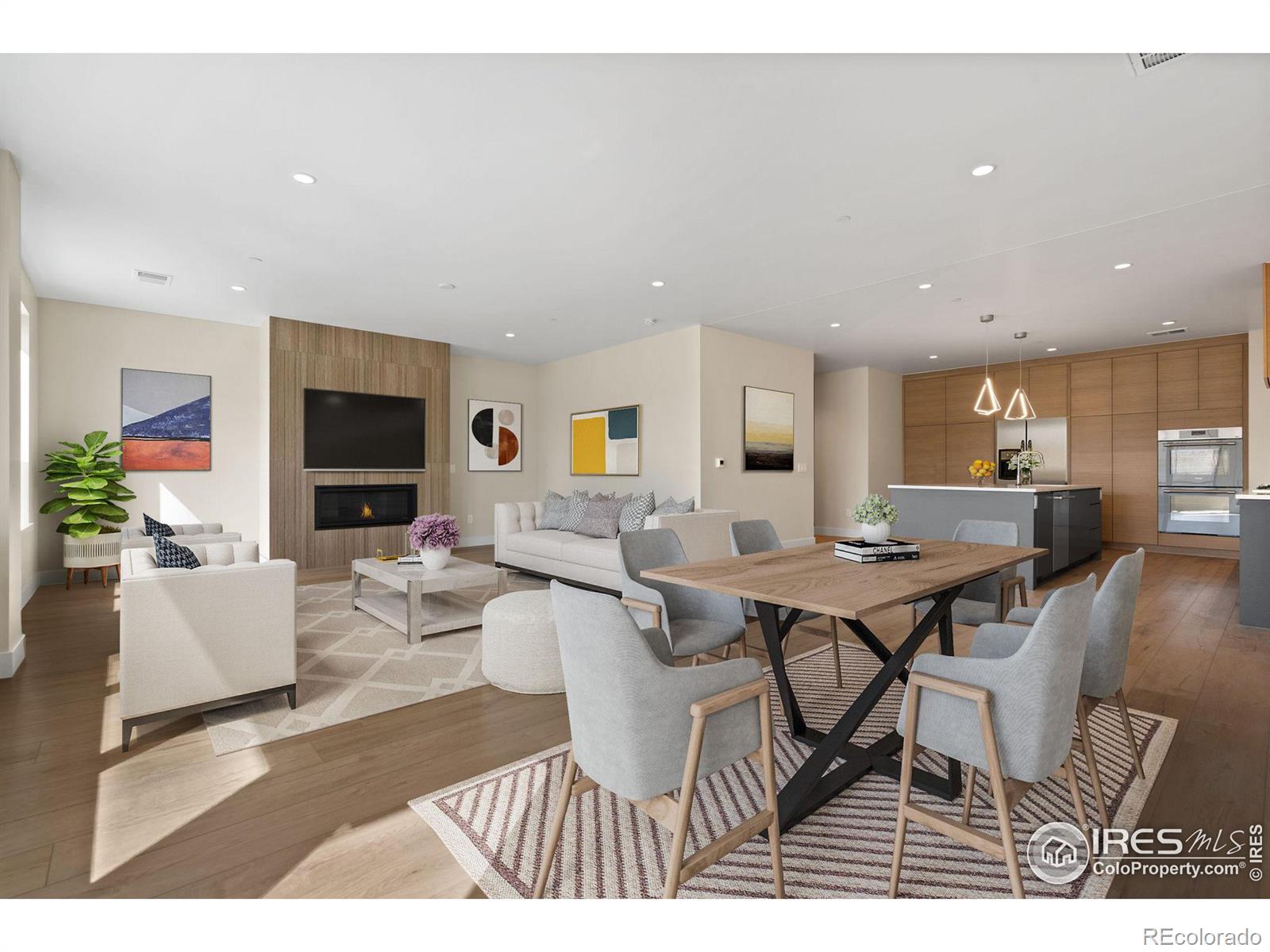 205 E 6th St #200, Loveland, CO 80537