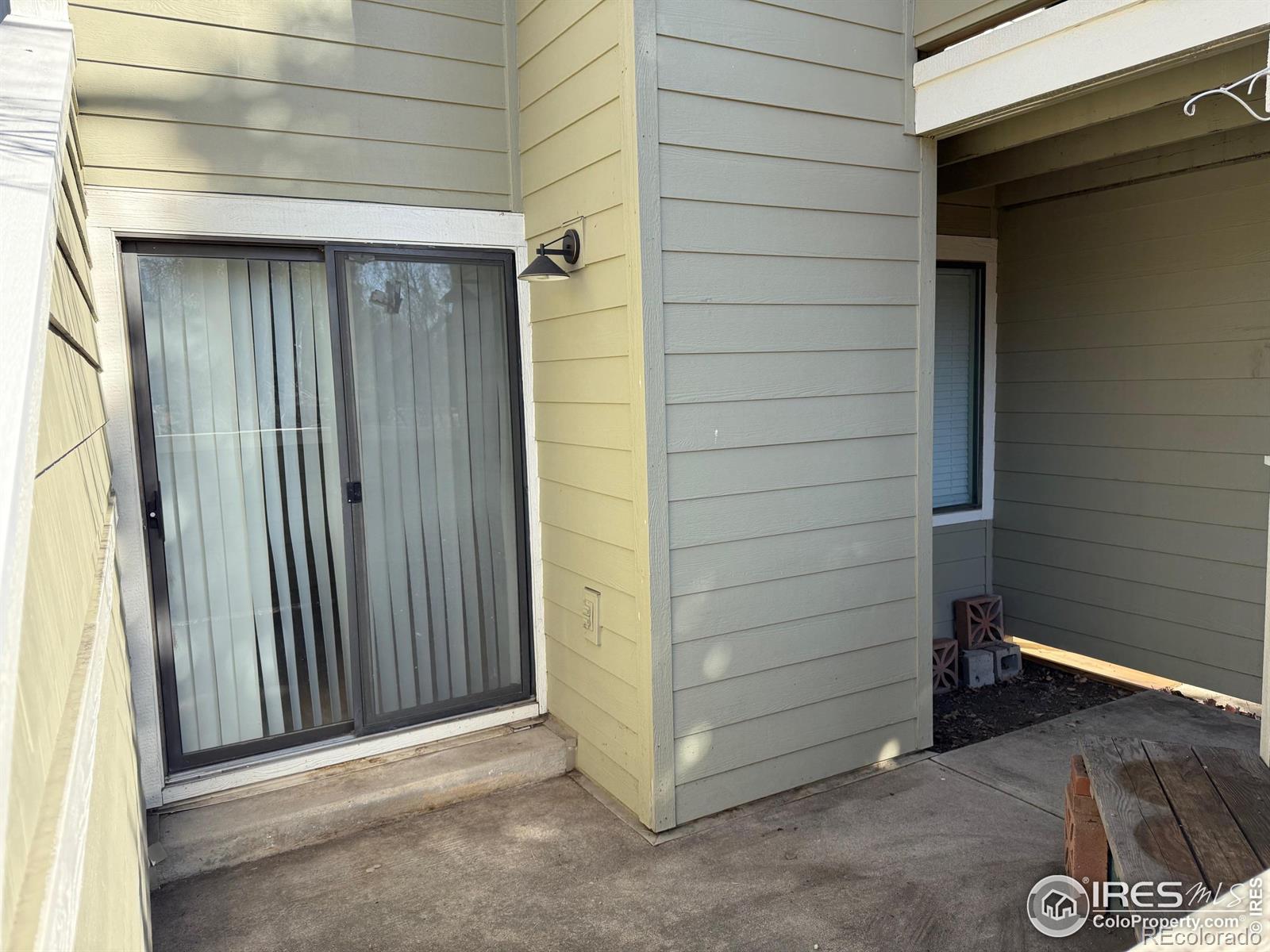 8044 Countryside Pk #220, Longmont, CO 80503
