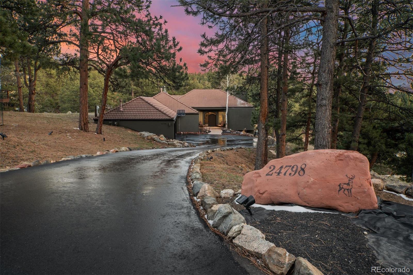 24798 Foothills Dr N, Golden, CO 80401
