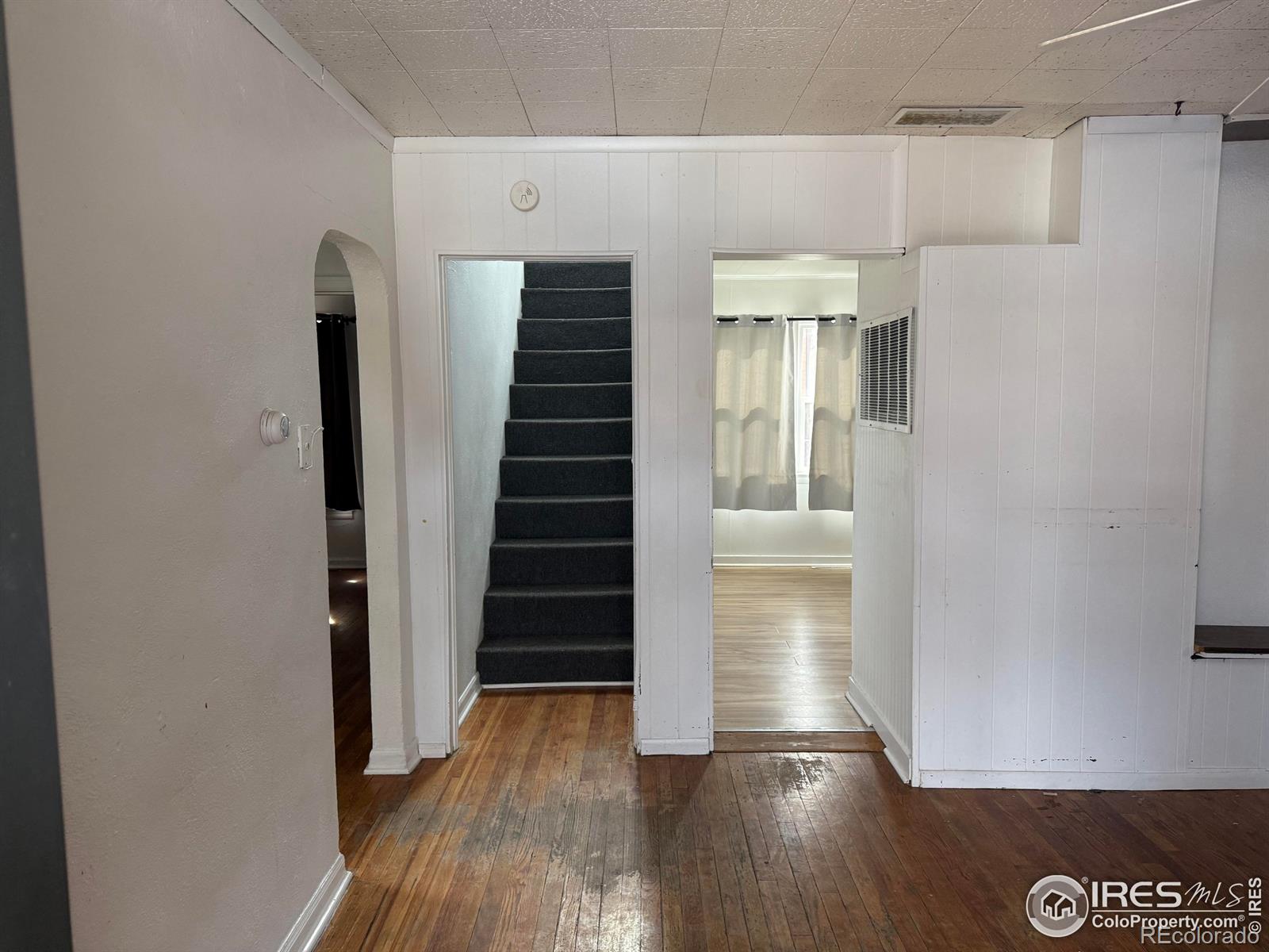 742 W 9th St, Wray, CO 80758