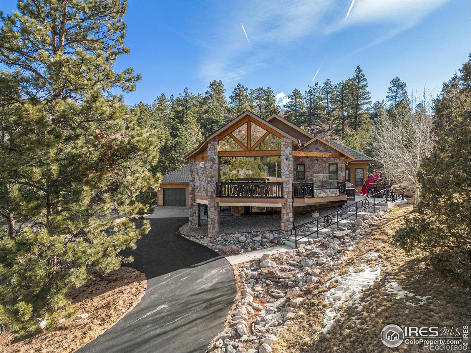 9512 County Road 43, Glen Haven, CO 80532