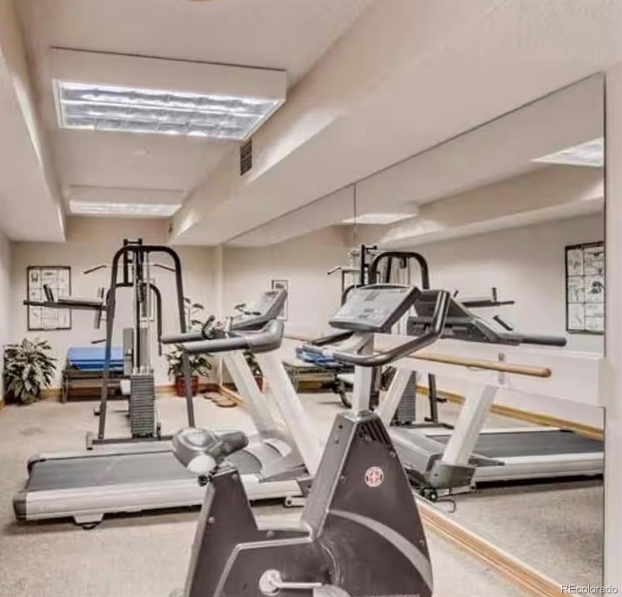 6380 S Boston St #111, Greenwood Village, CO 80111