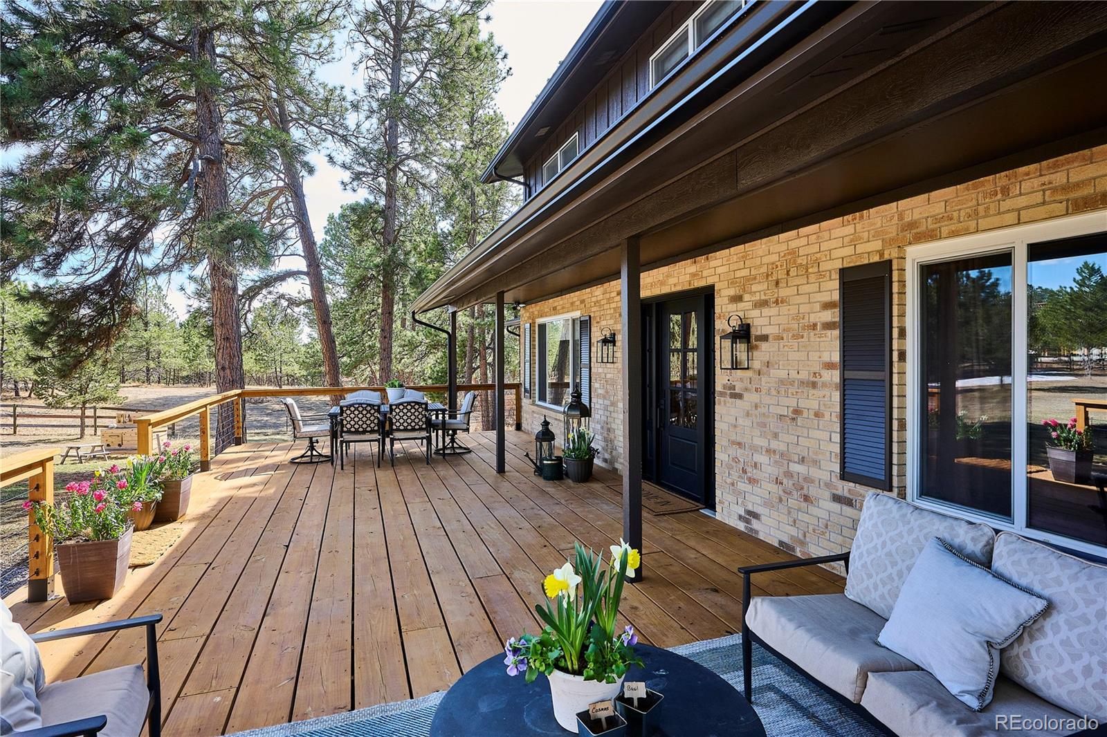 1322 Tomichi Dr, Franktown, CO 80116