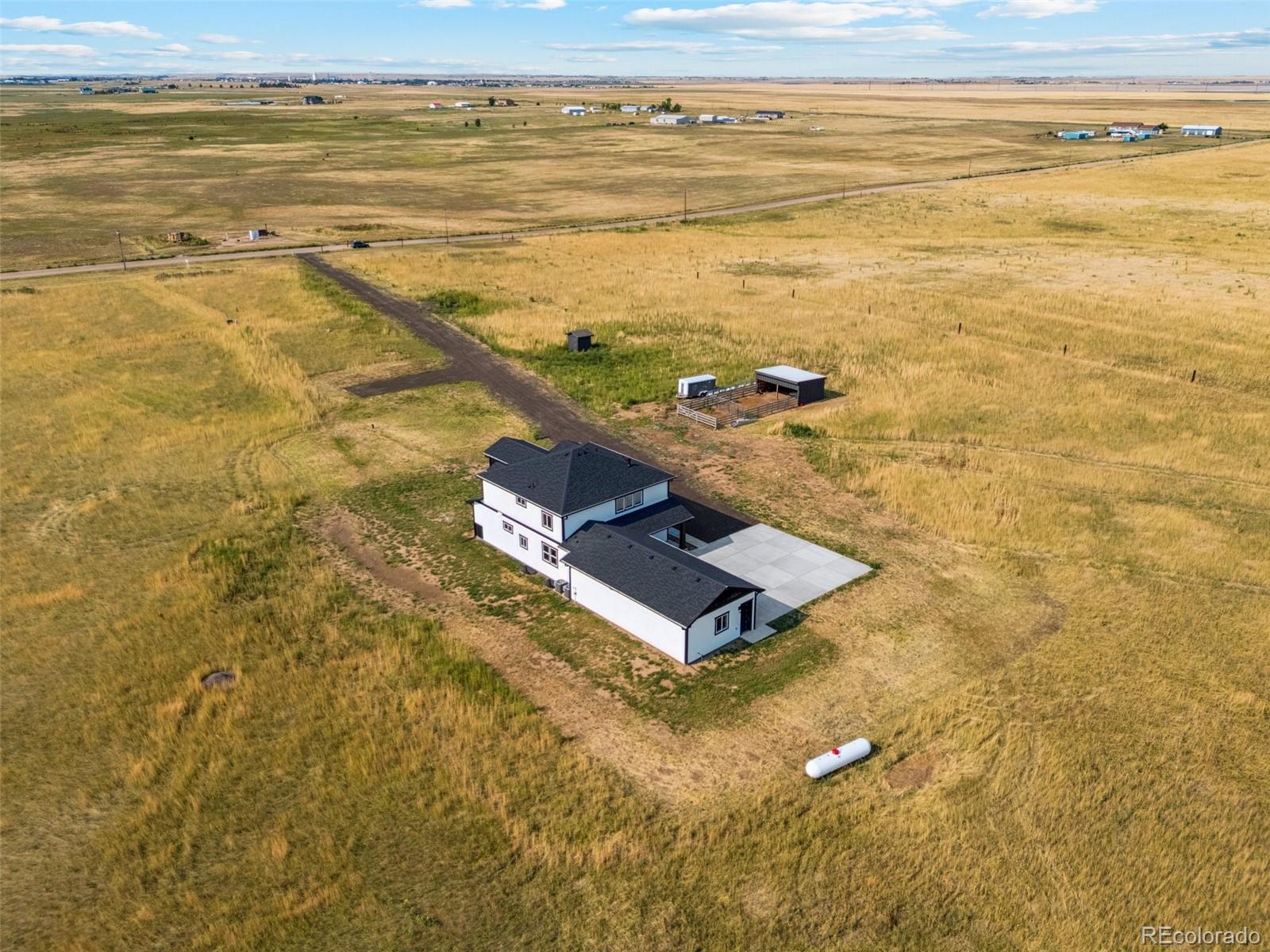 49601 E 56th Ave, Bennett, CO 80102