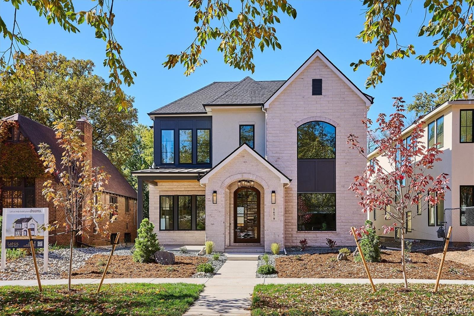 1679 Bellaire St, Denver, CO 80220