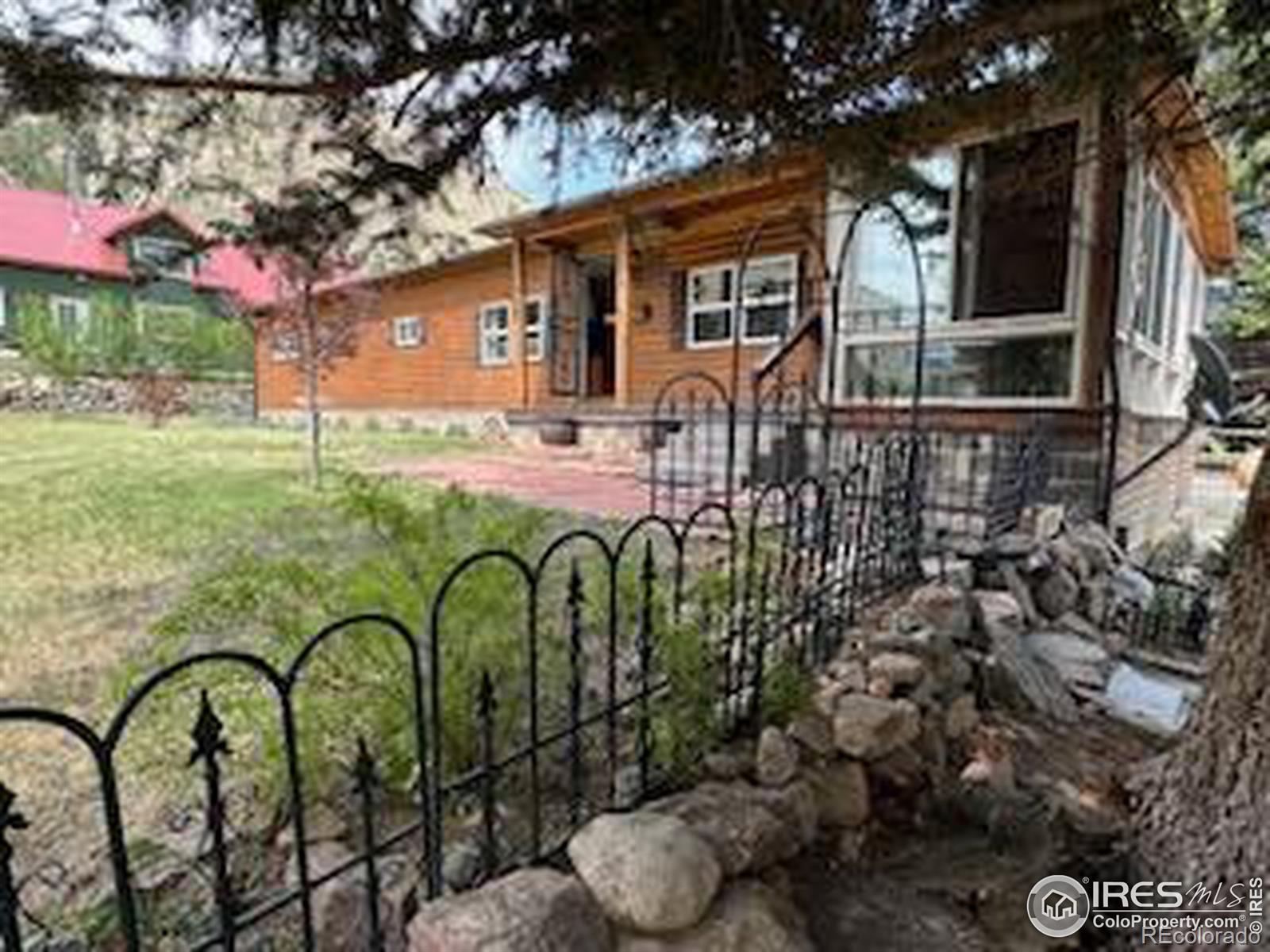 224 Meadow Ln, Bellvue, CO 80512