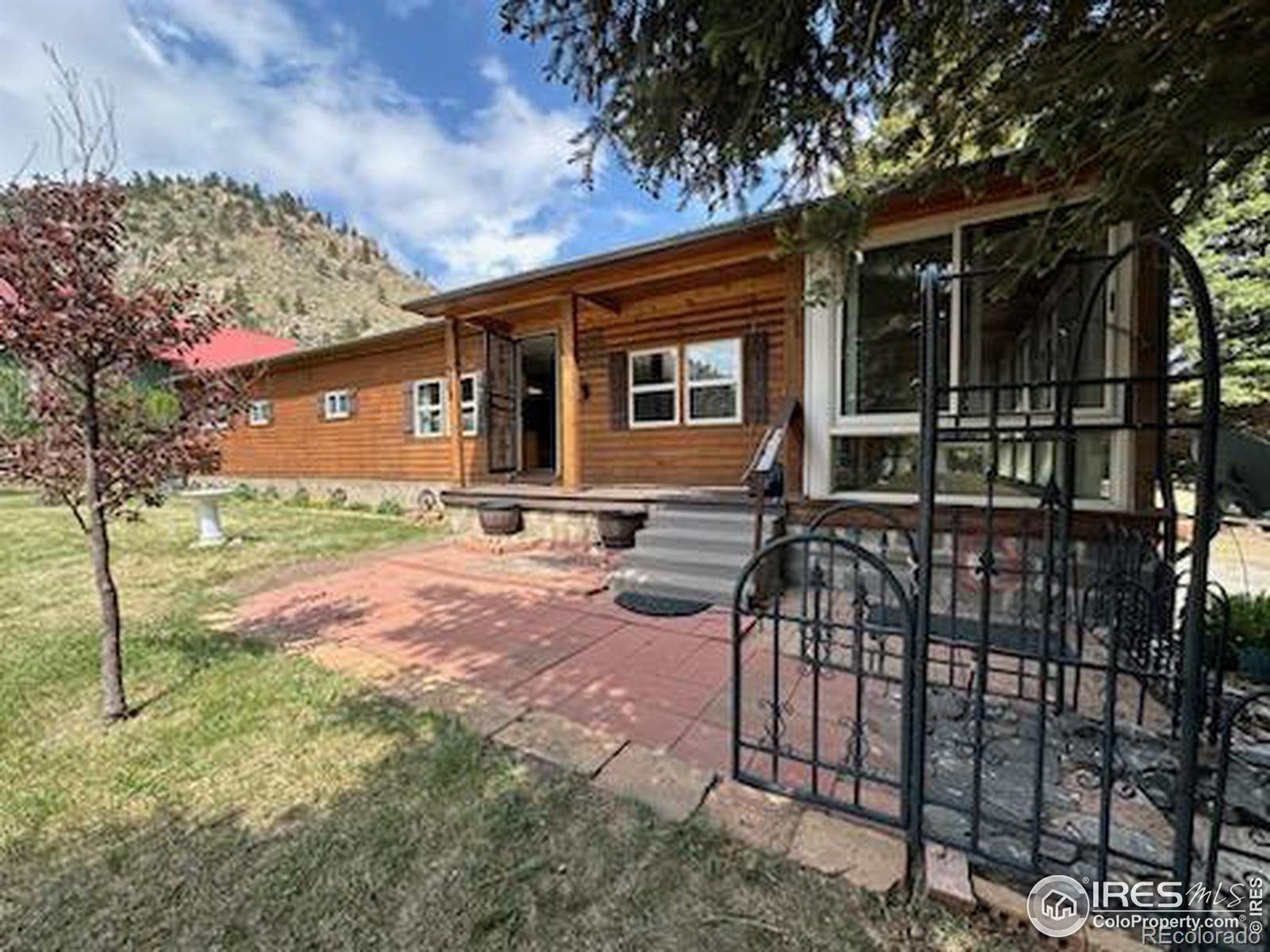224 Meadow Ln, Bellvue, CO 80512